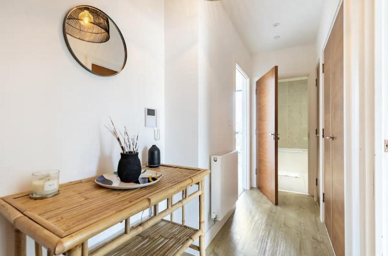 Modern 1 Bed L City Views L Work Space Londra Dış mekan fotoğraf